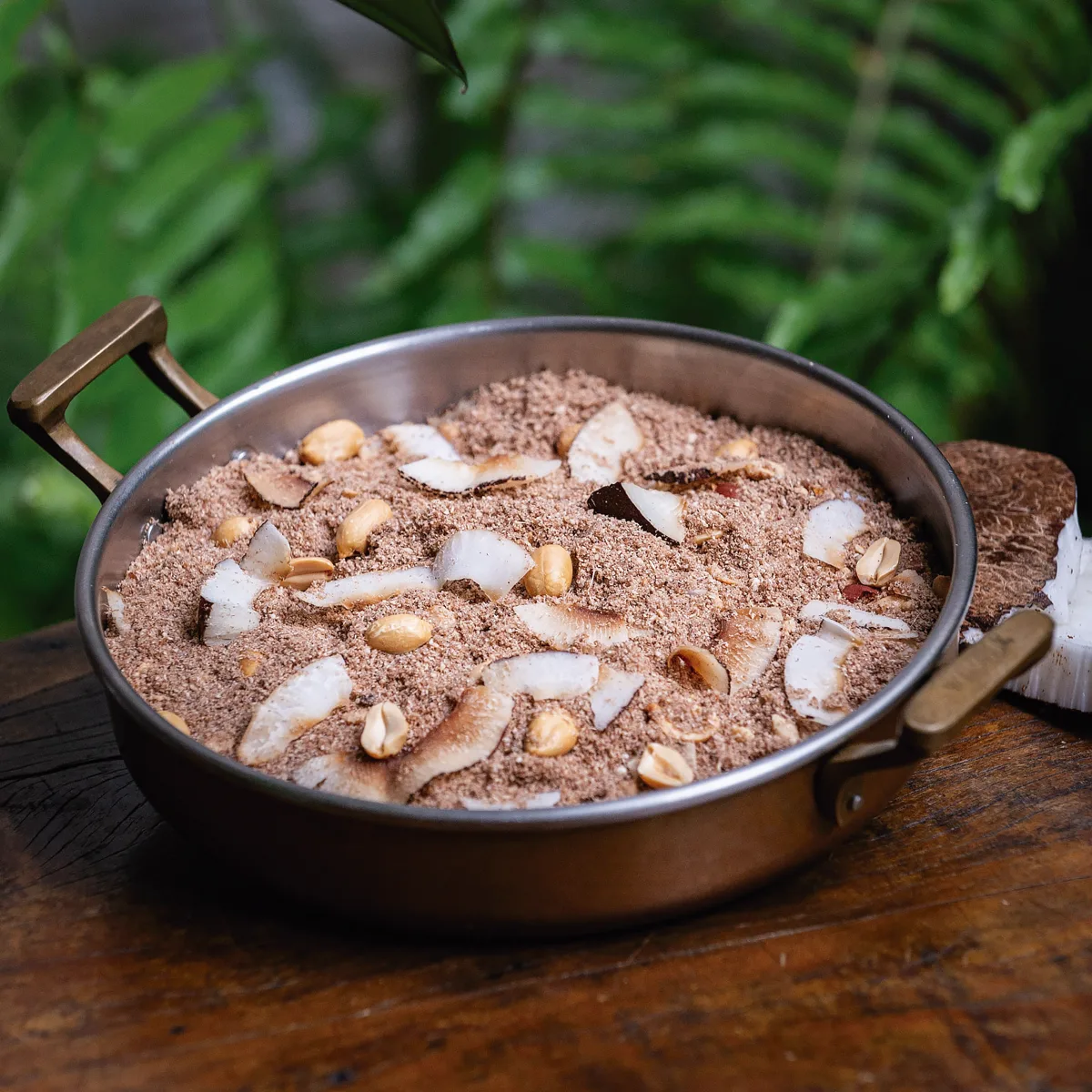 Farofa Doce de Amendoim e Coco