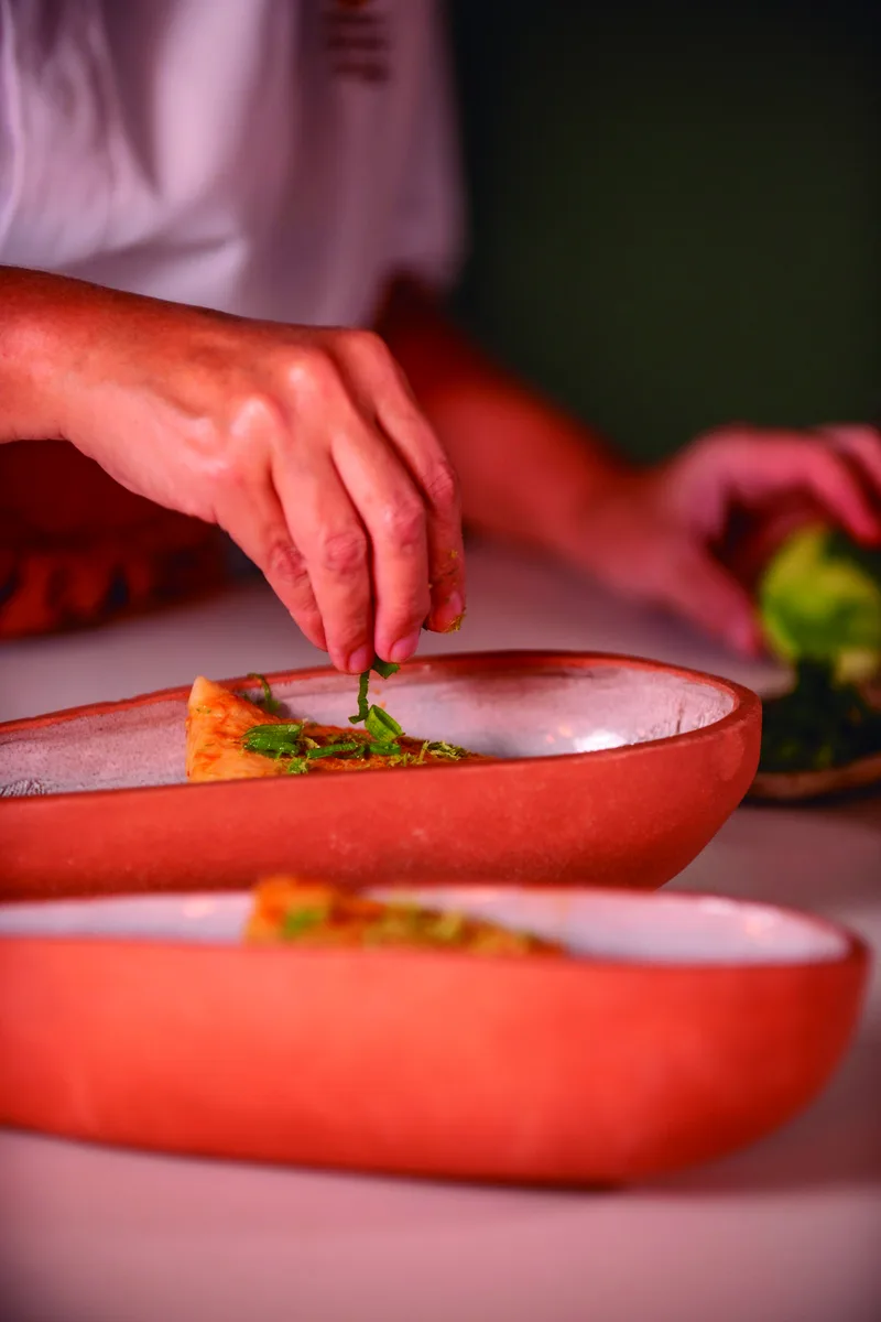 Peixe com Banana — detalhe