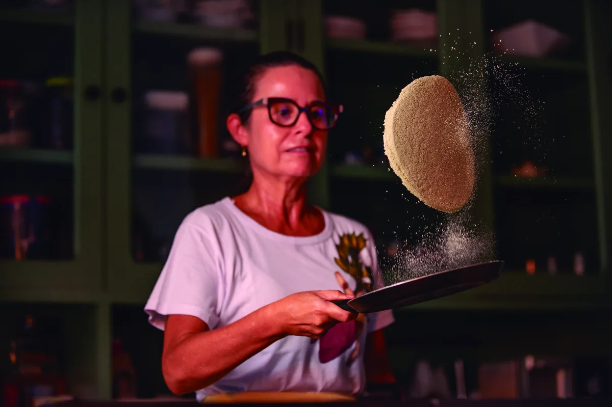 Salada de PANCs — detalhe